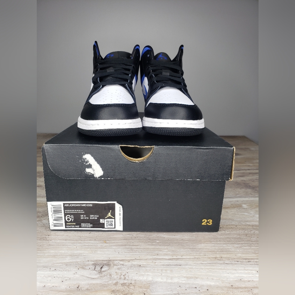 Nike Air Jordan 1 NEW  Mid Black White Royal Blue - Picture 4 of 9